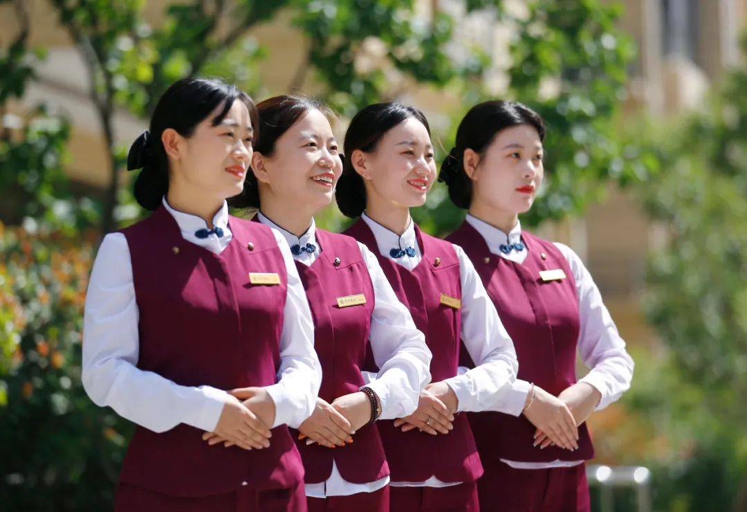 物业服务与会议及展览服务 30个基本礼仪指南